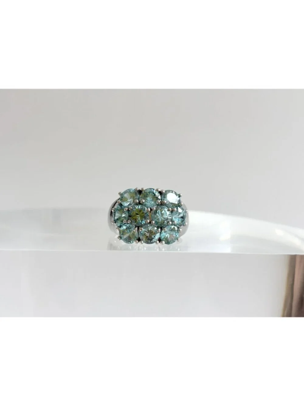 Blue Topaz Cluster Round Cut Gemstone Sterling Silver 925 Vintage Ring - sz 7.75